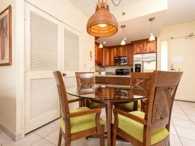Kaanapali Beachfront Two Bedroom Vacation Condo